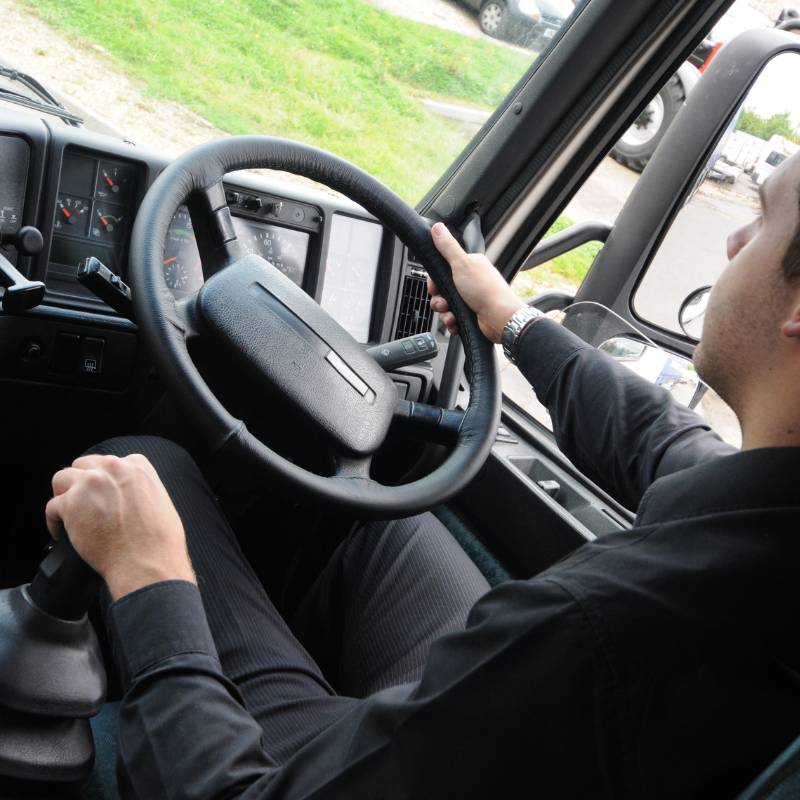 Featured image for “Top 5 things for drivers to increase salary”